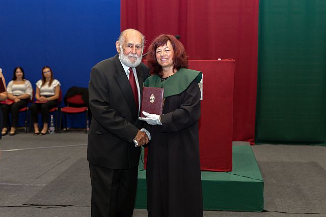 Tanévnyitó és díszdiploma-átadó ünnepség az EJF-en.