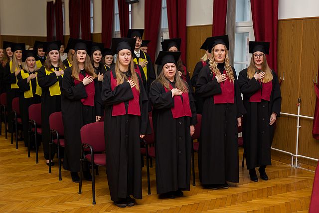 Diplomaátadó ünnepség az EJF-en.