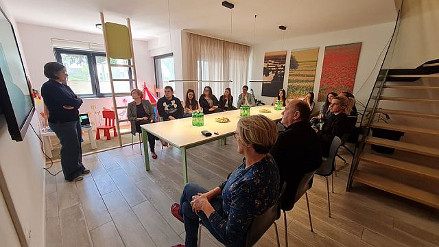 Az Economica Hungarica Alapítvány képviselőjének előadása.